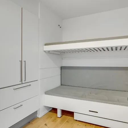 Feriehus Lovely Home In Grenaa With Wifi *