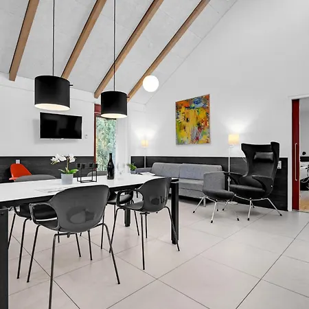 Lovely Home In Grenaa With Wifi Grenaa
