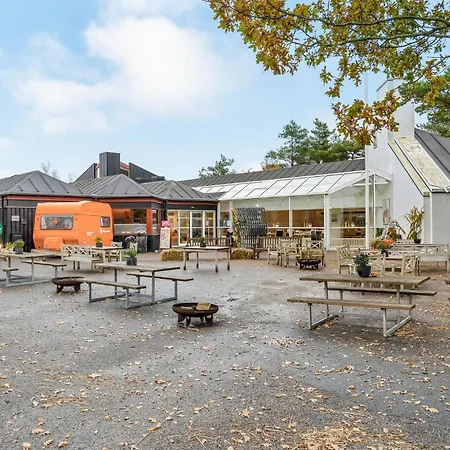 Lovely Home In Grenaa With Wifi *